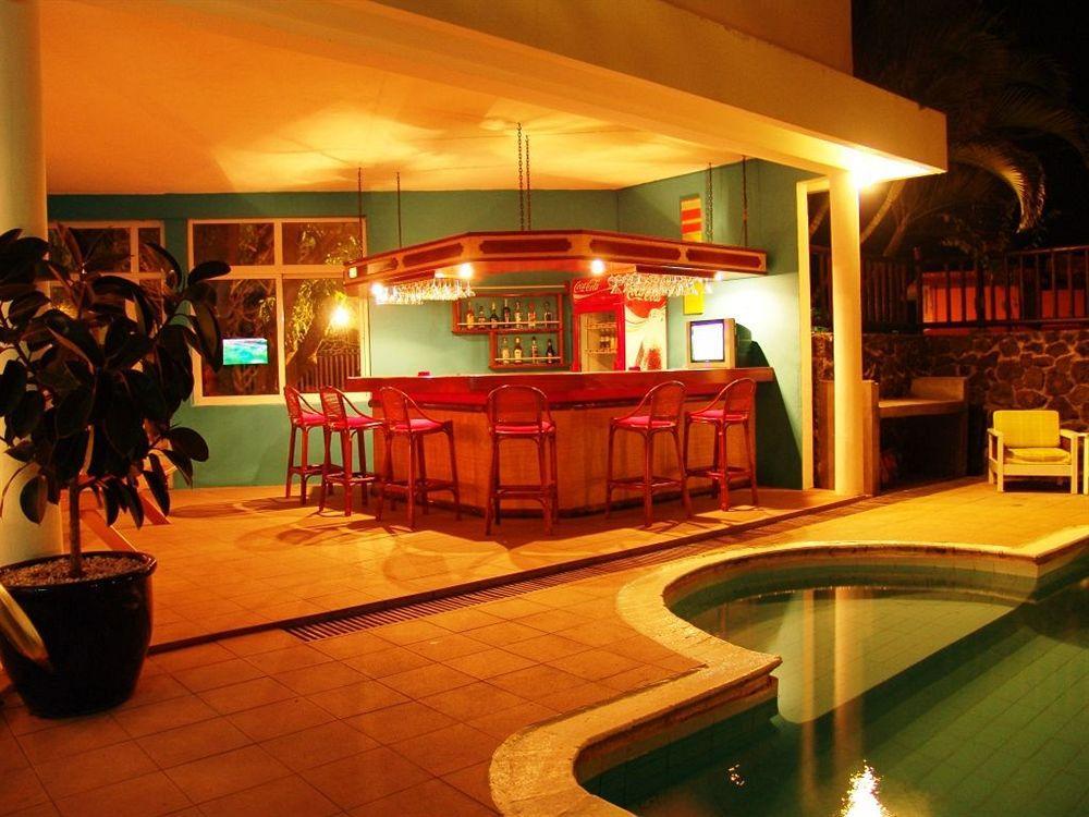 Dzama Hotel Grand Baie Esterno foto