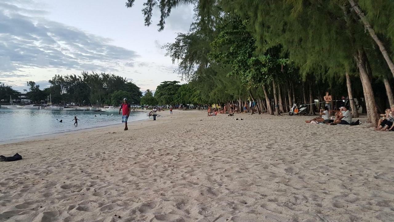 Dzama Hotel Grand Baie Esterno foto