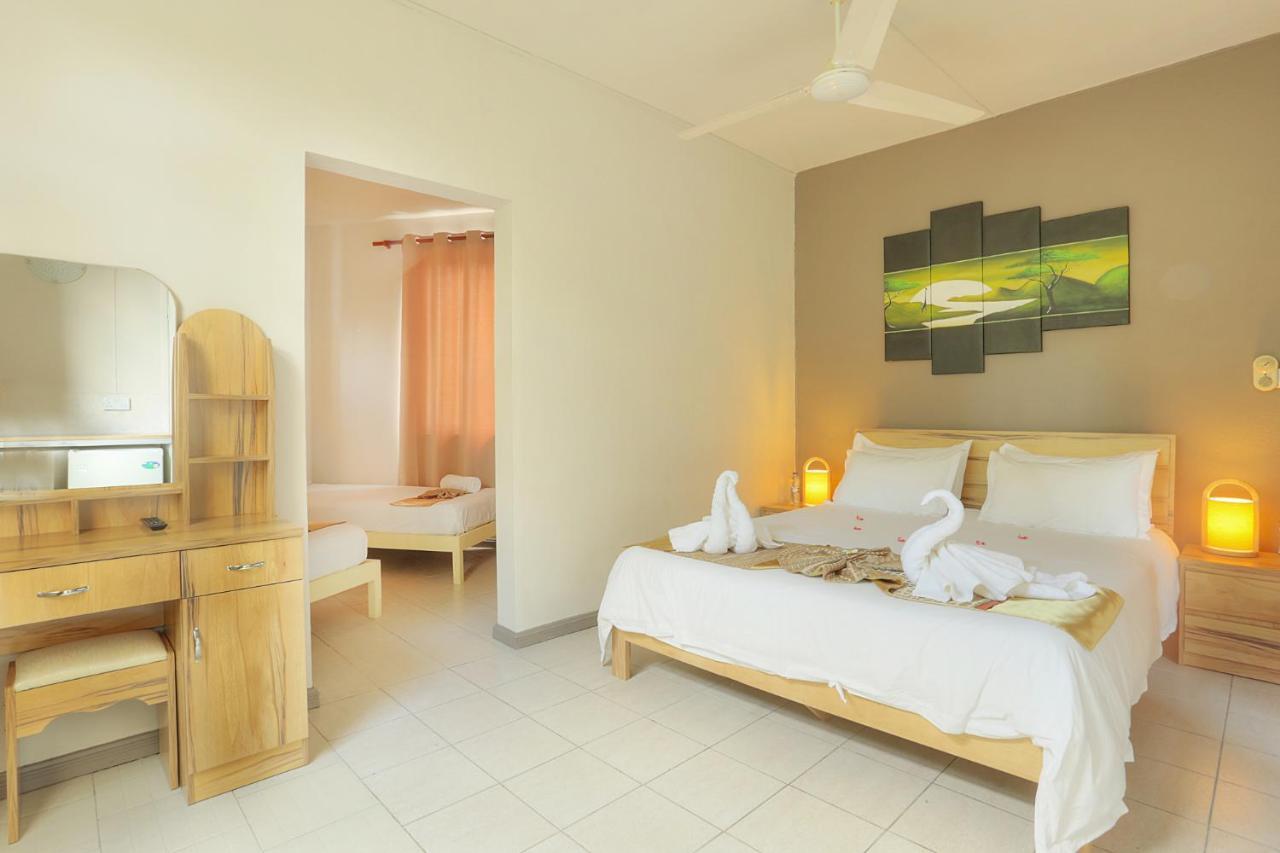 Dzama Hotel Grand Baie Esterno foto